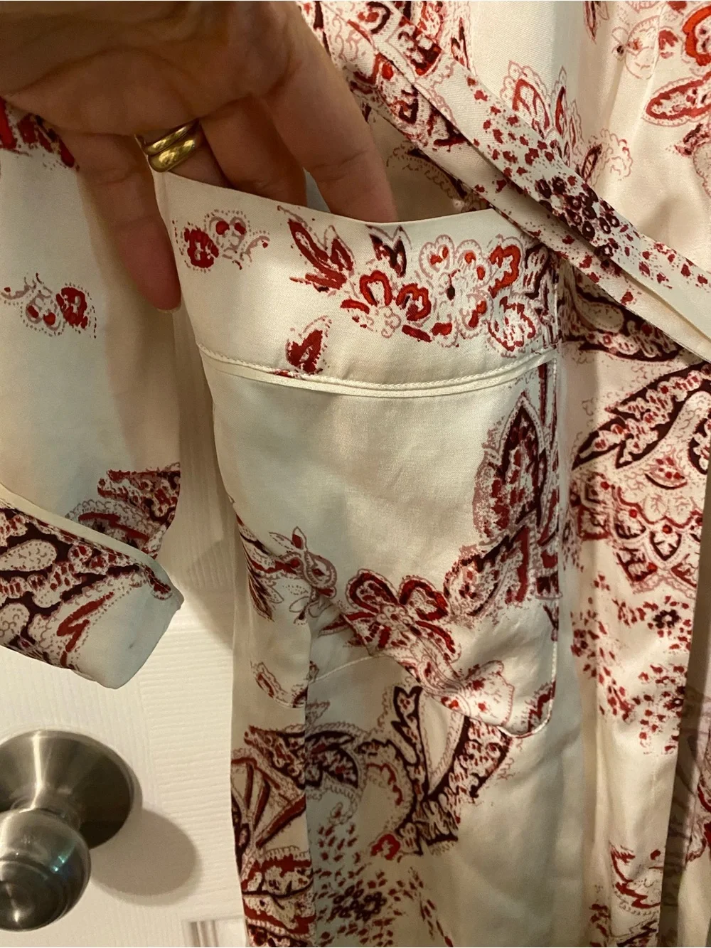 Aritzia Wilfred Pilier Jacket Robe kimono Floral Paisley Silk Luxury Size XS - Picture 8 of 13